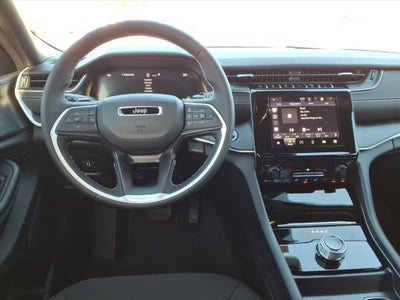 2025 Jeep Grand Cherokee Laredo X