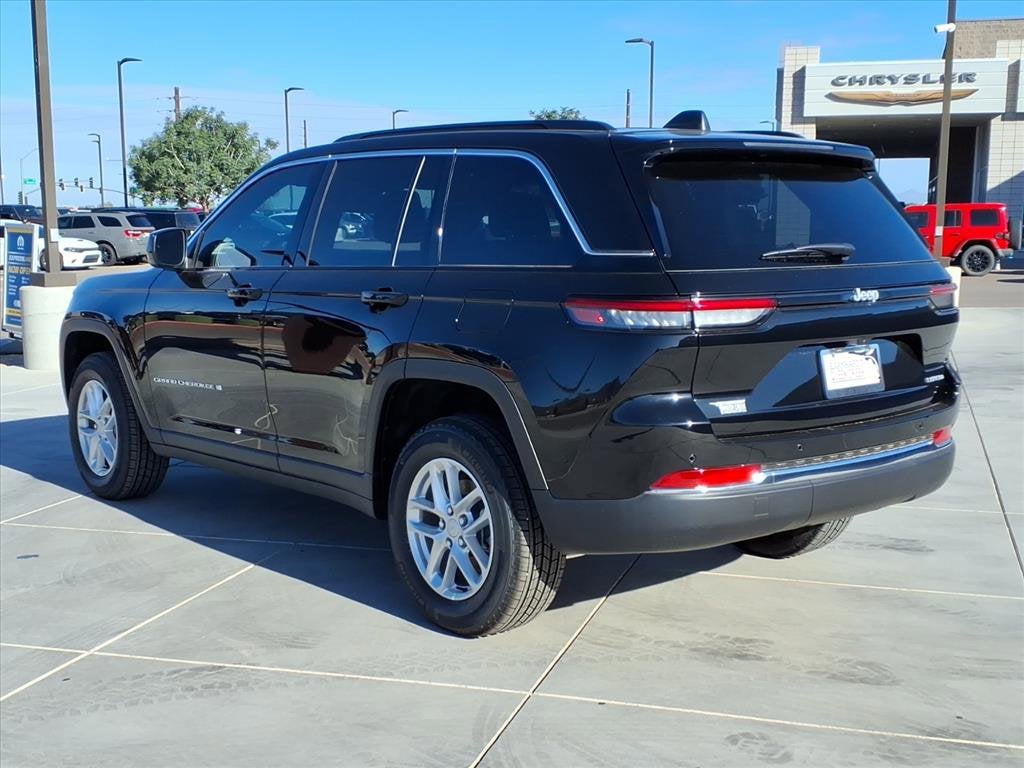 2025 Jeep Grand Cherokee Laredo X