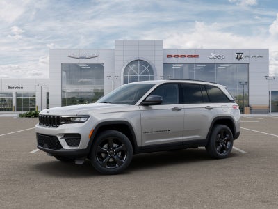 2025 Jeep GRAND CHEROKEE Laredo