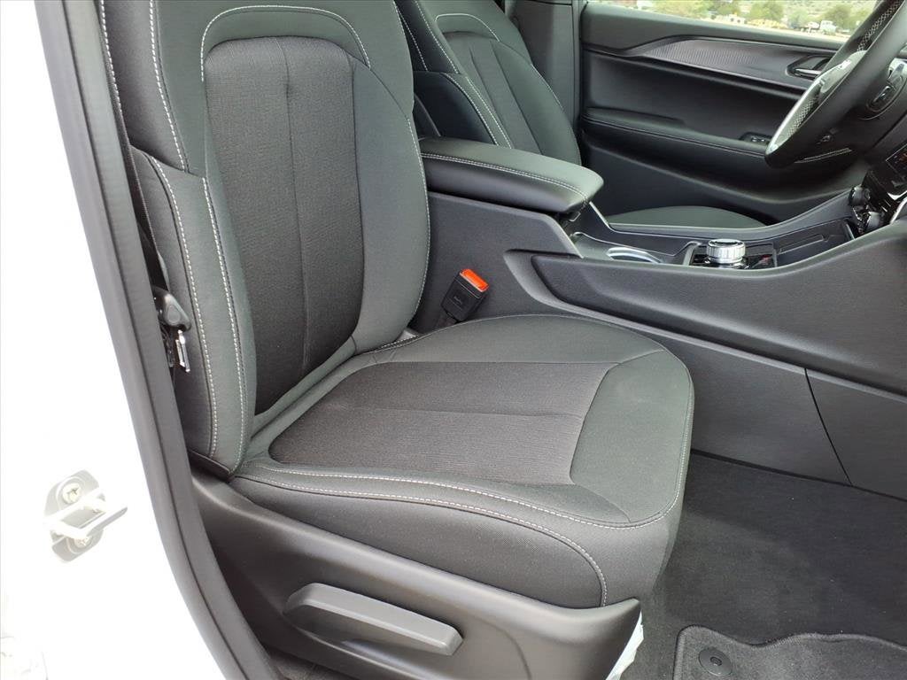 2025 Jeep Grand Cherokee L Laredo X