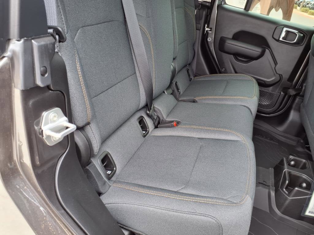 2025 Jeep Gladiator Willys