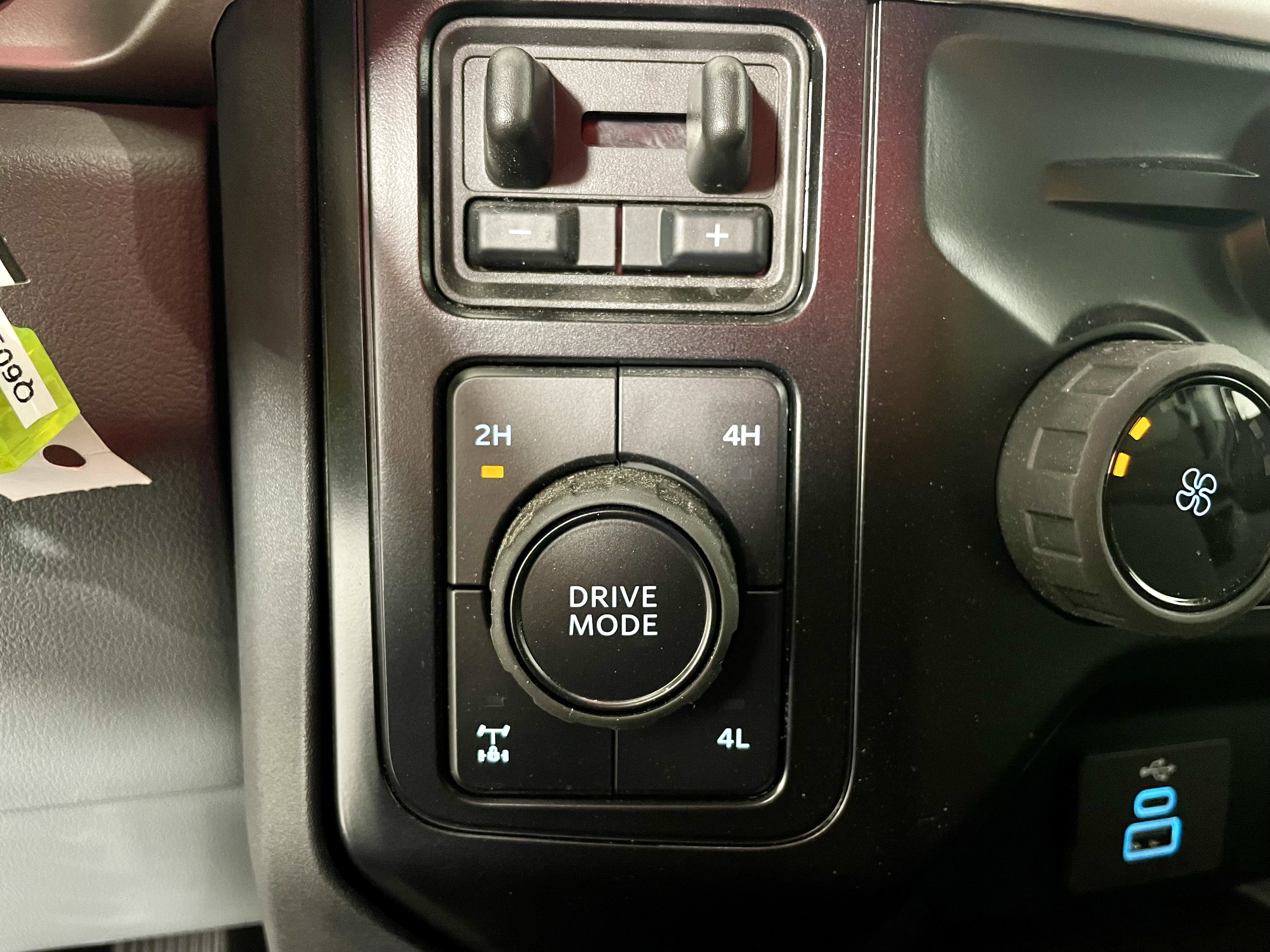 2025 Ford Super Duty F-250 SRW XLT