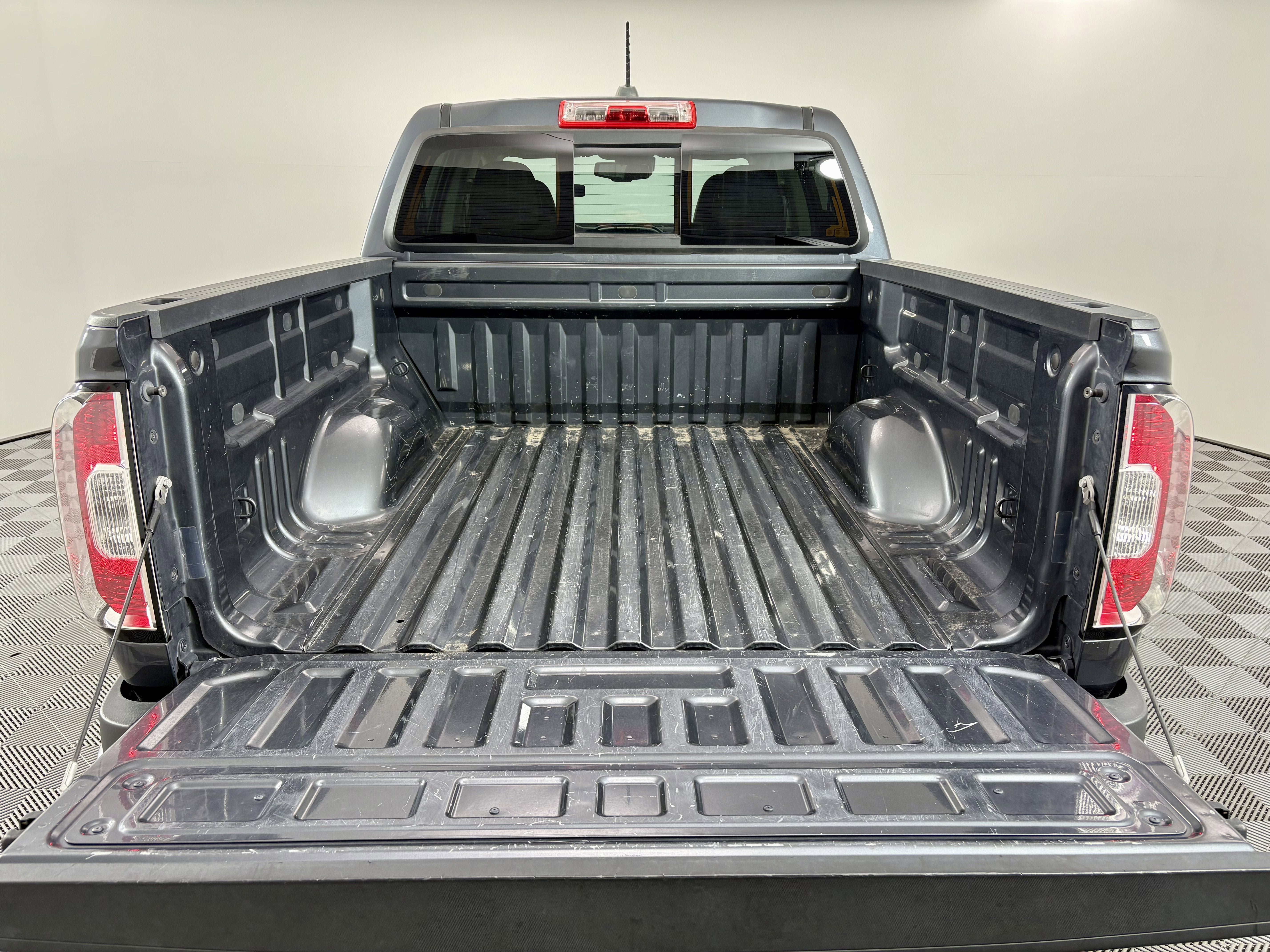 2016 GMC Canyon 4WD SLT