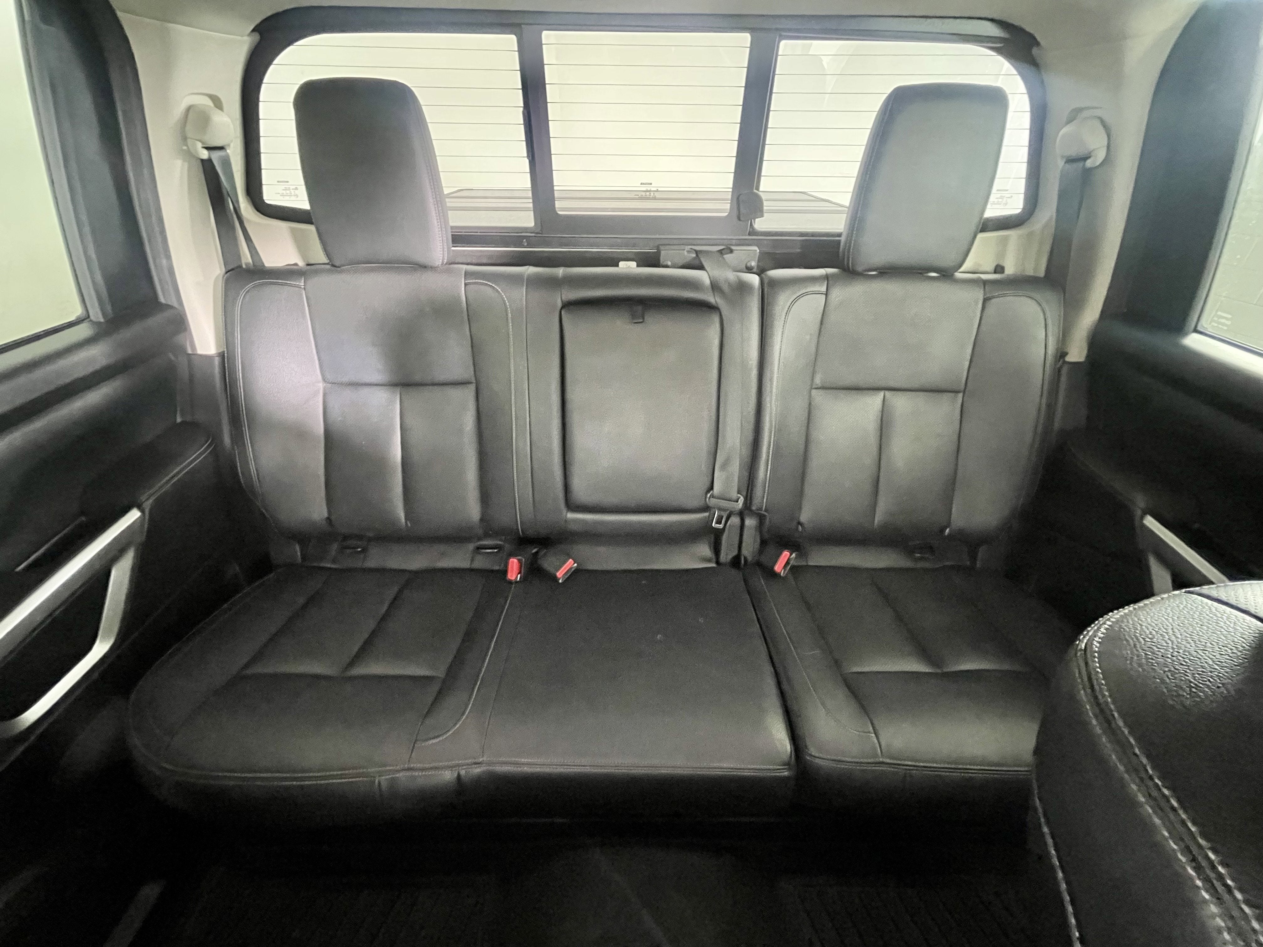 2020 Nissan Titan SL