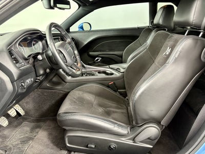 2018 Dodge Challenger 392 Hemi Scat Pack Shaker