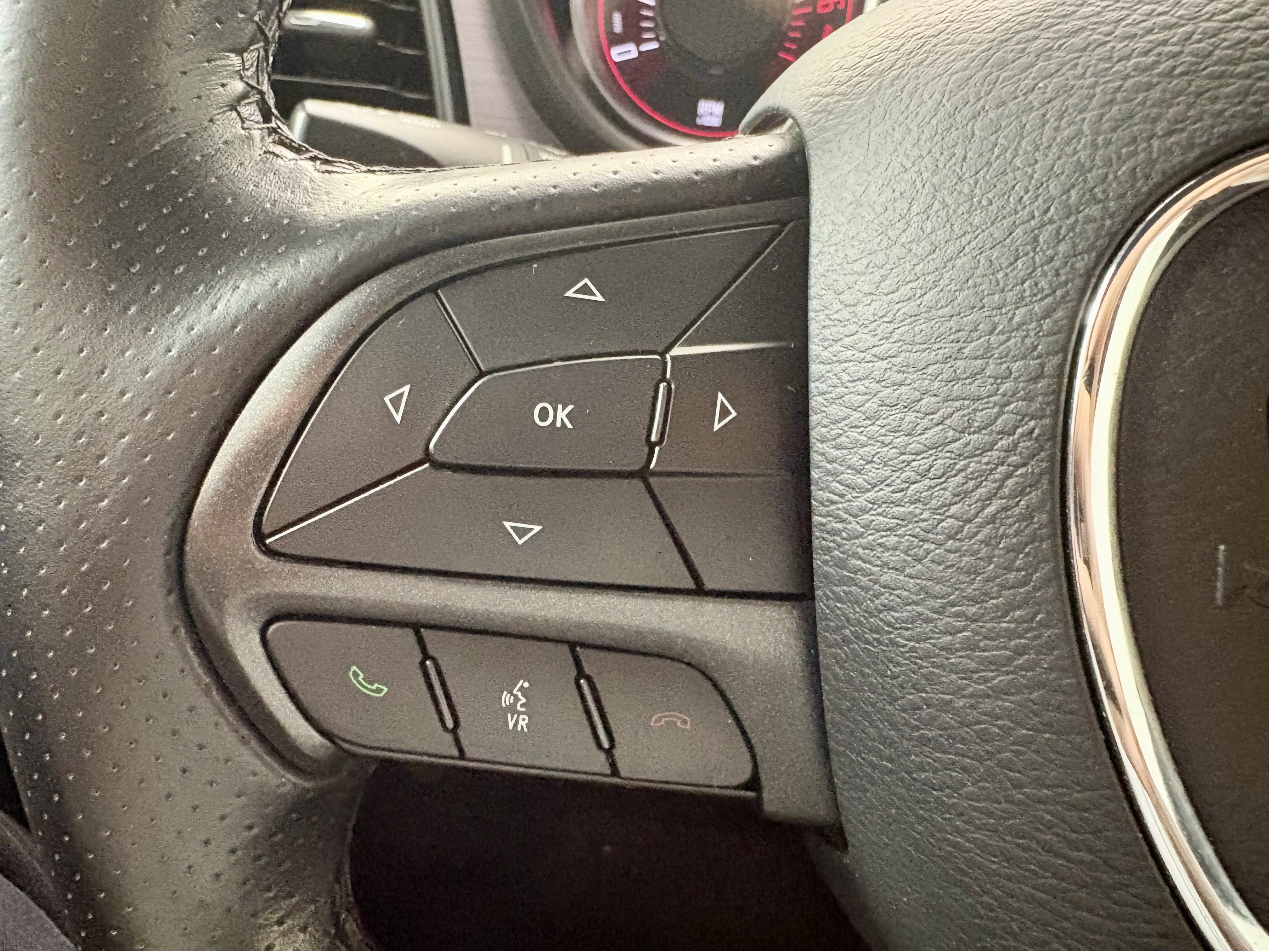 2018 Dodge Challenger 392 Hemi Scat Pack Shaker