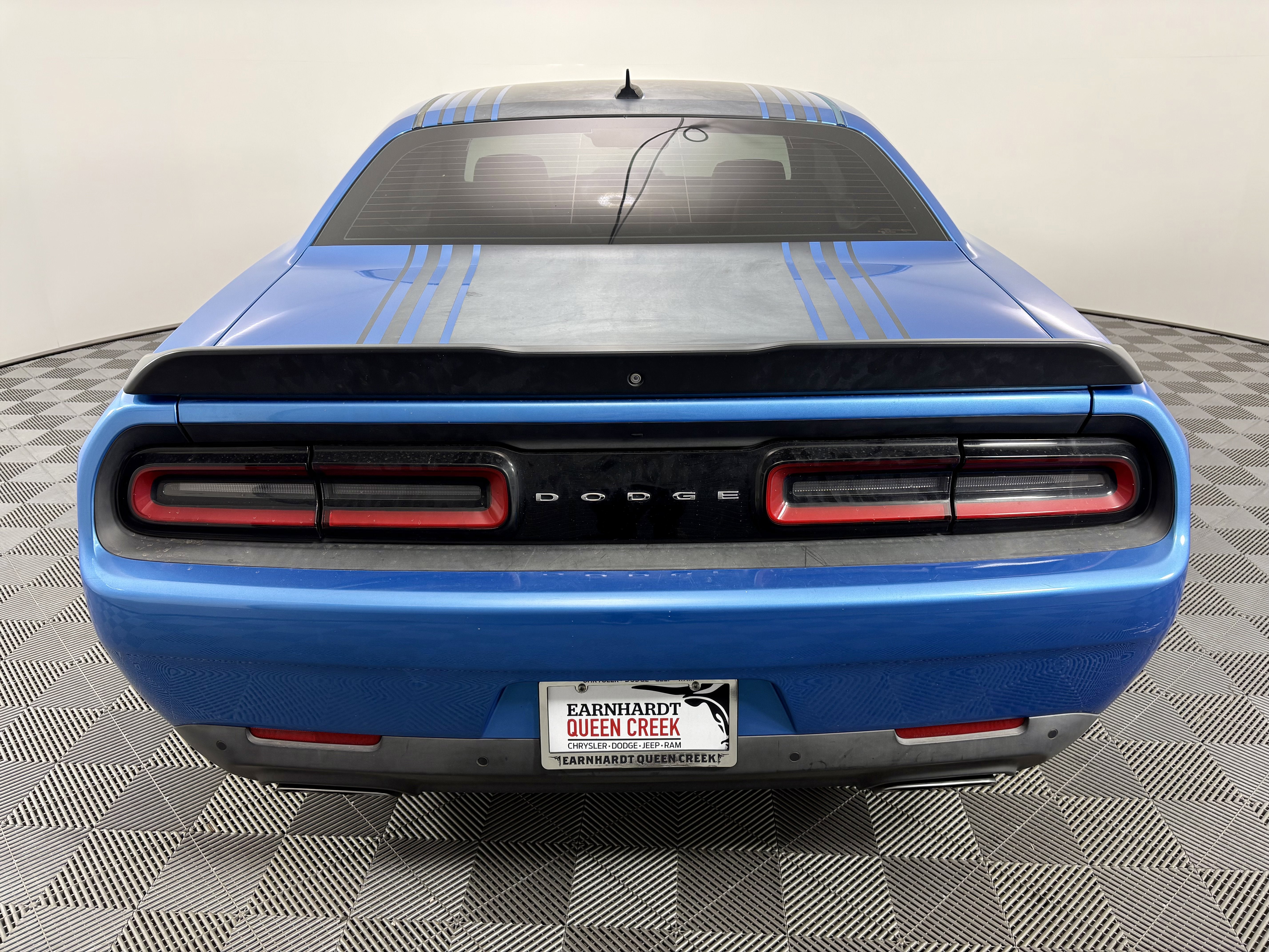 2018 Dodge Challenger 392 Hemi Scat Pack Shaker