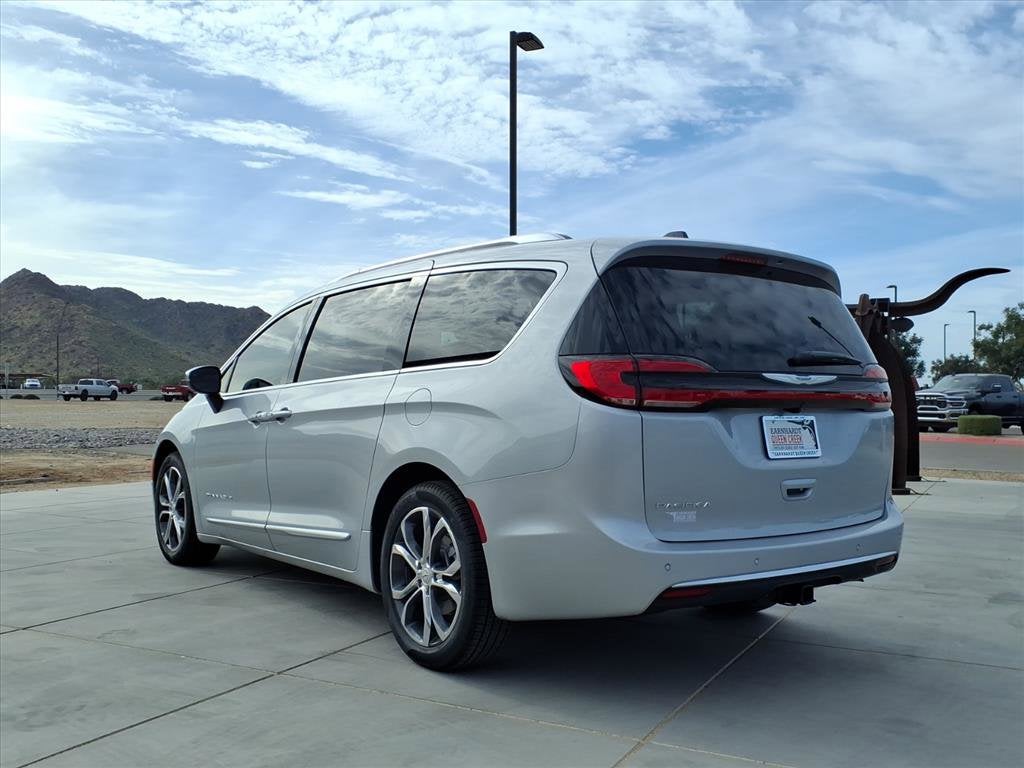2026 Chrysler Pacifica Pinnacle