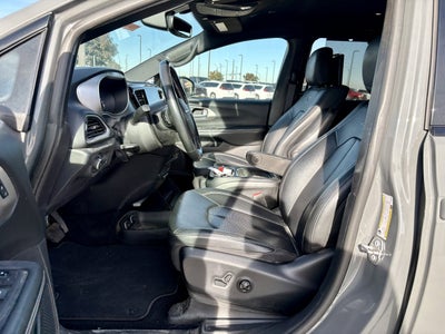 2020 Chrysler Pacifica Launch Edition