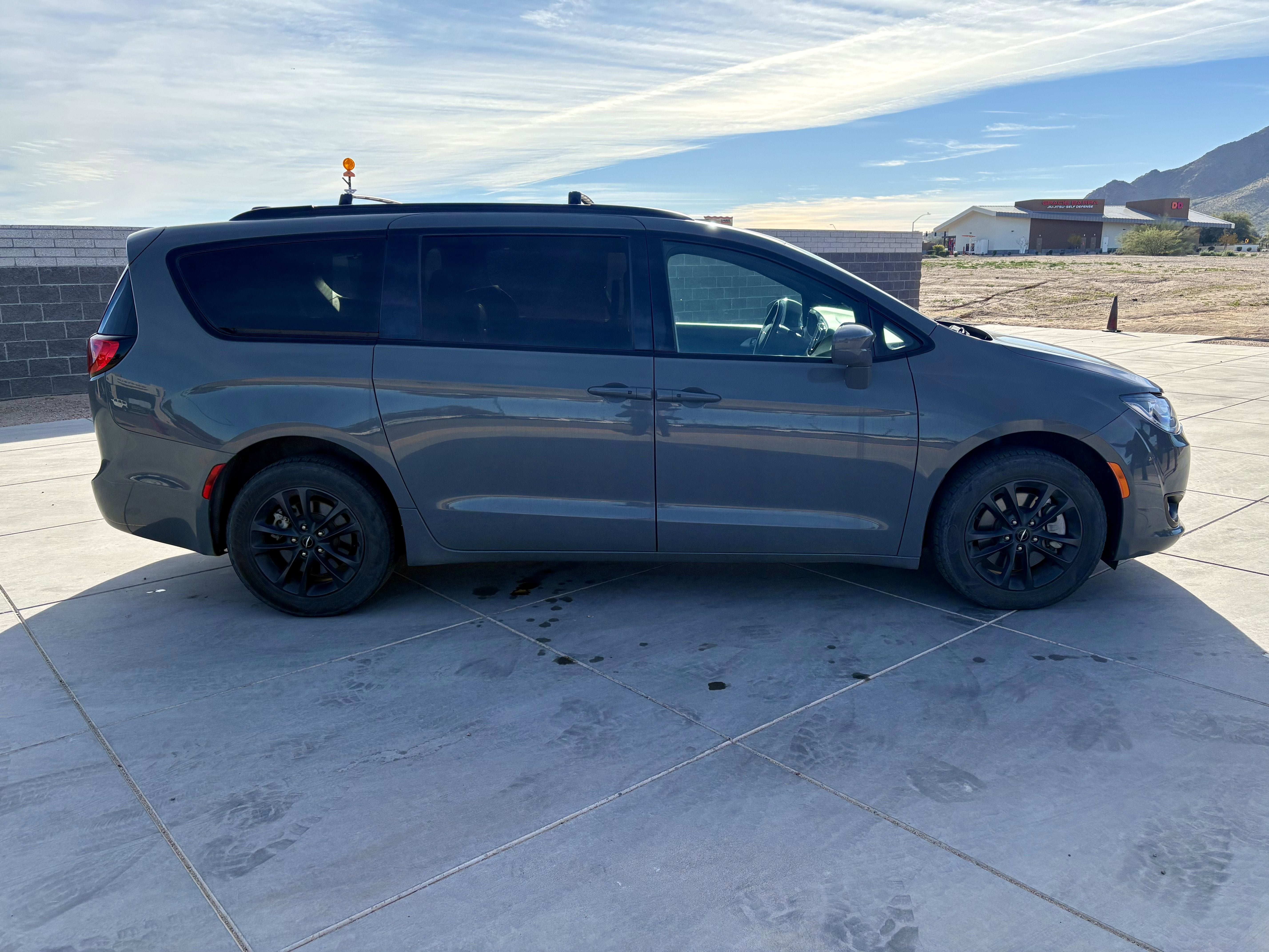 2020 Chrysler Pacifica Launch Edition