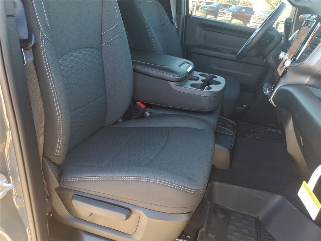 2026 RAM 2500 Black Express