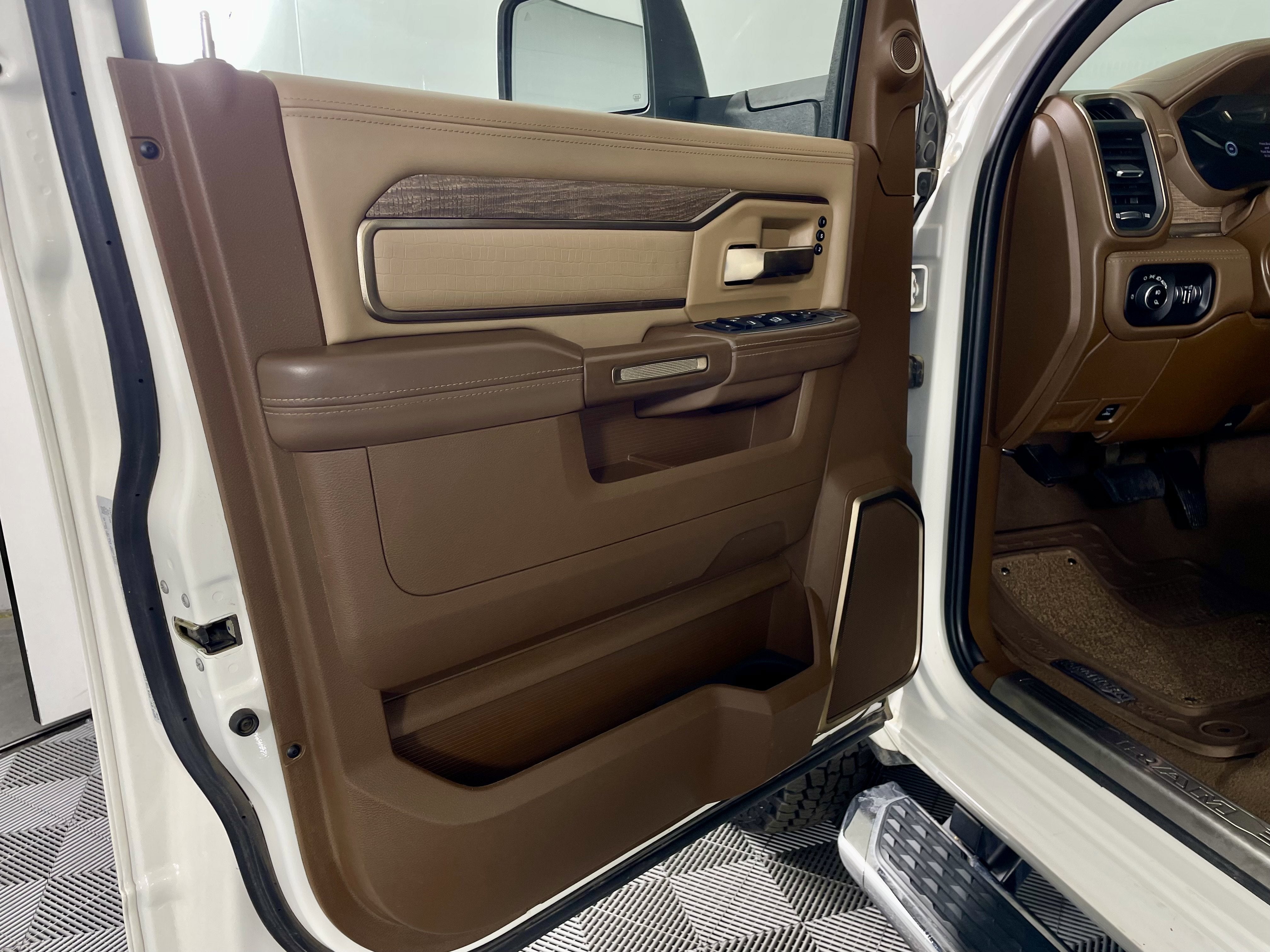 2023 RAM 3500 Longhorn