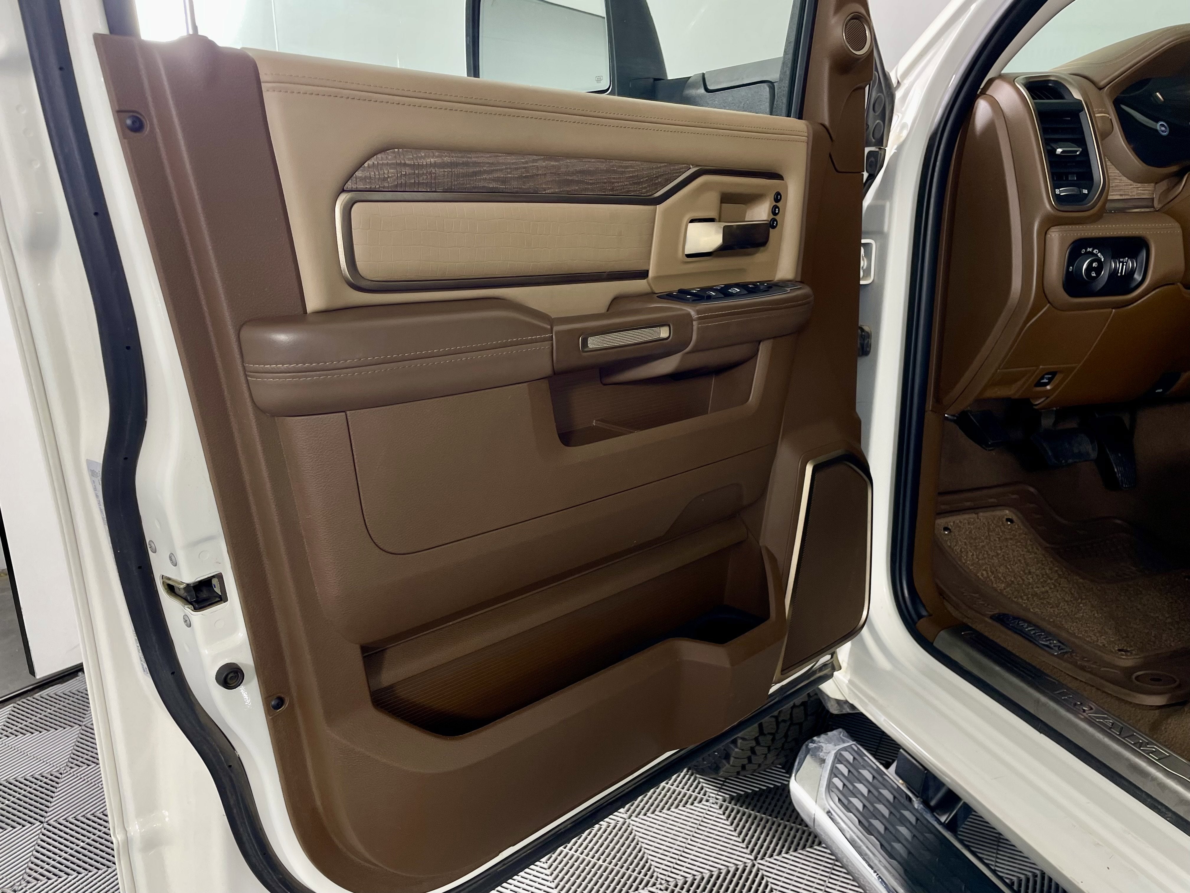 2023 RAM 3500 Longhorn