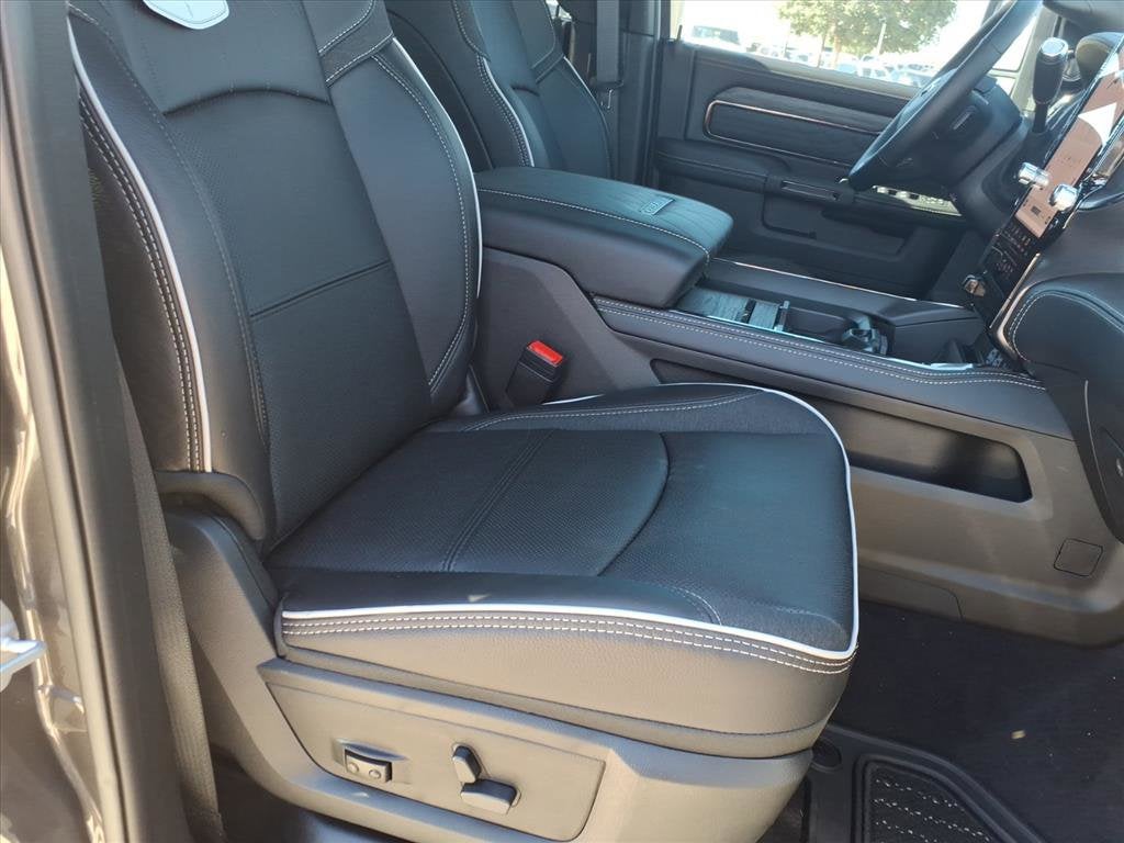 2026 RAM 3500 Limited