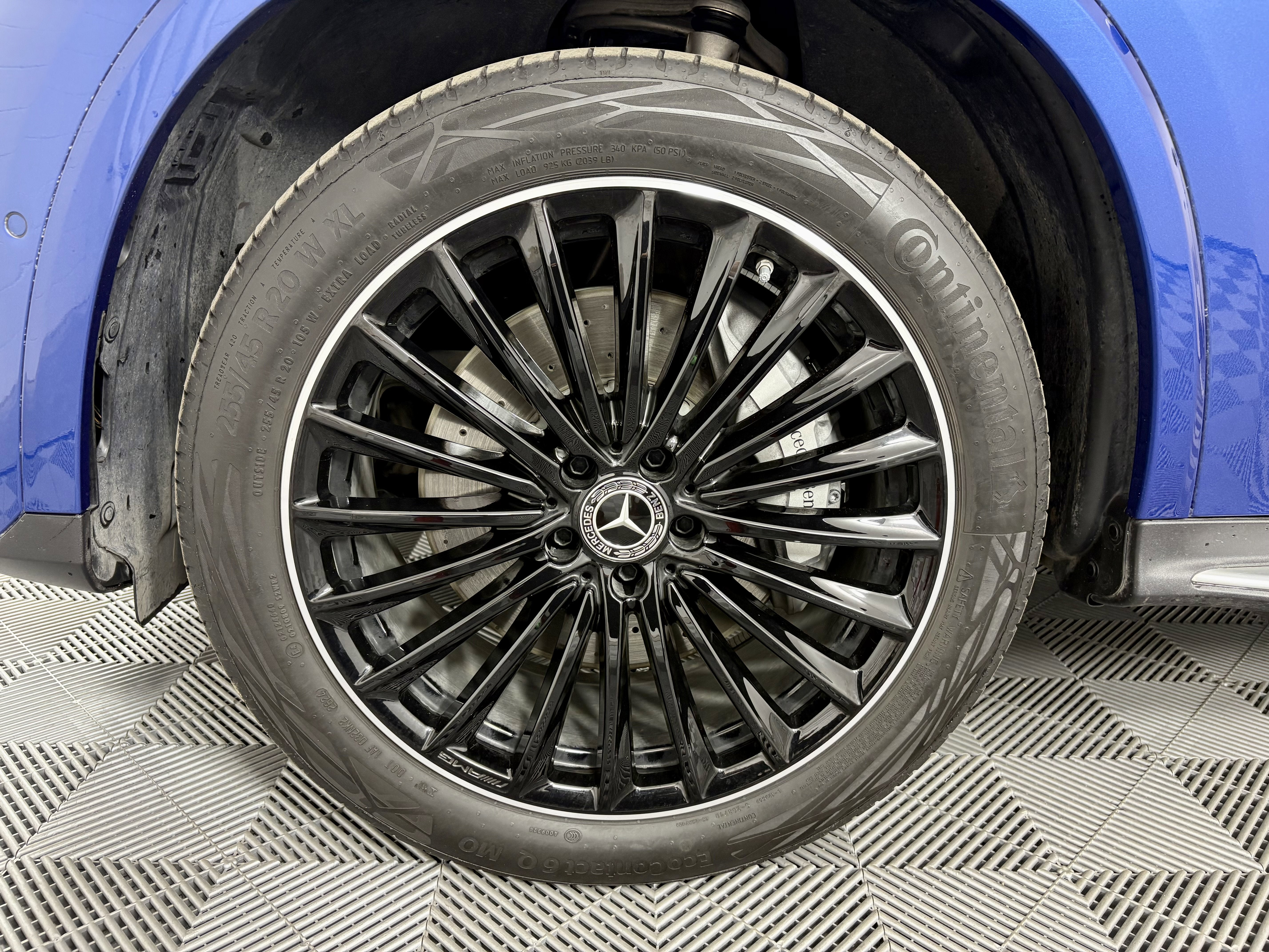 2025 Mercedes-Benz GLC GLC 300